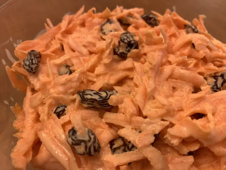 Gluten-Free Carrot and Raisin Salad Recipe - How to make